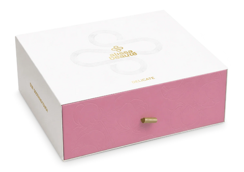 Set cadou Delicate Alissa Beauté — Sensitive Cream, Soothing Serum și lip balm pentru ten cu cuperoză